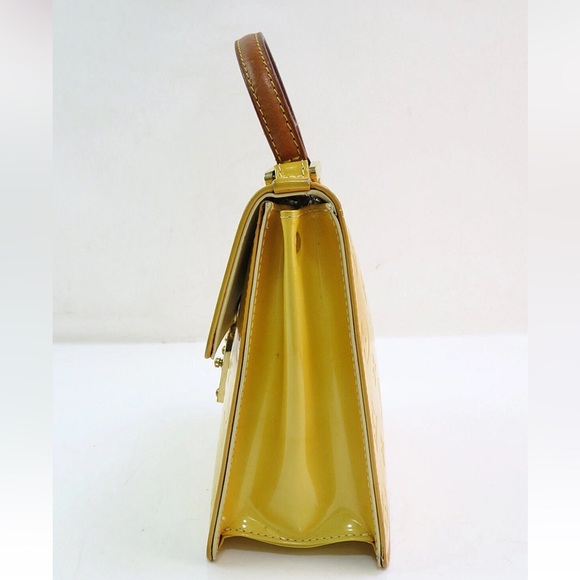 Louis Vuitton Yellow Handbag - Picture 4 of 15